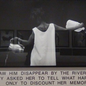 Lorna Simpson, Munich, Haus der Kunst,  du 23/10/13  au 19/01/14